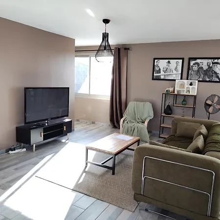Spacieux Et Lumineux Apartman